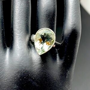 Nwt Green Amethyst Gemstone Ring